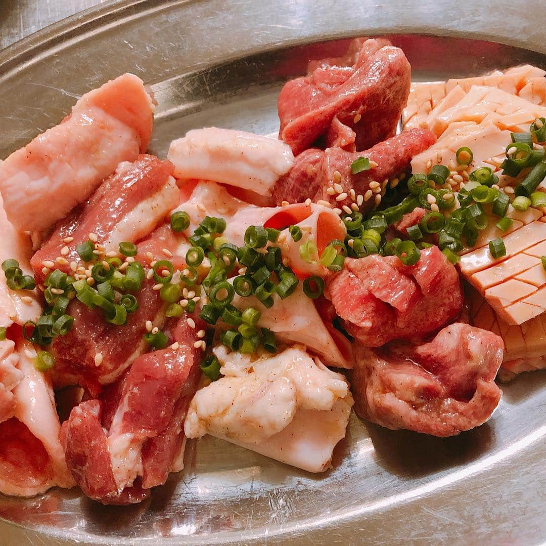 阿部洋子さんのインスタグラム写真 - (阿部洋子Instagram)「🍖 #画力！ #肉食  たのしくて美味しかったことしか 憶えてない😱😱😱 また行きたい！ また食べたい！ またあいたい！ たのしいメンツでした😋  #美味しゅうございました #焼肉  #焼肉ヒロミヤ3号店  飲みすぎ注意！ #いつかの肉」3月27日 20時21分 - hirocoring