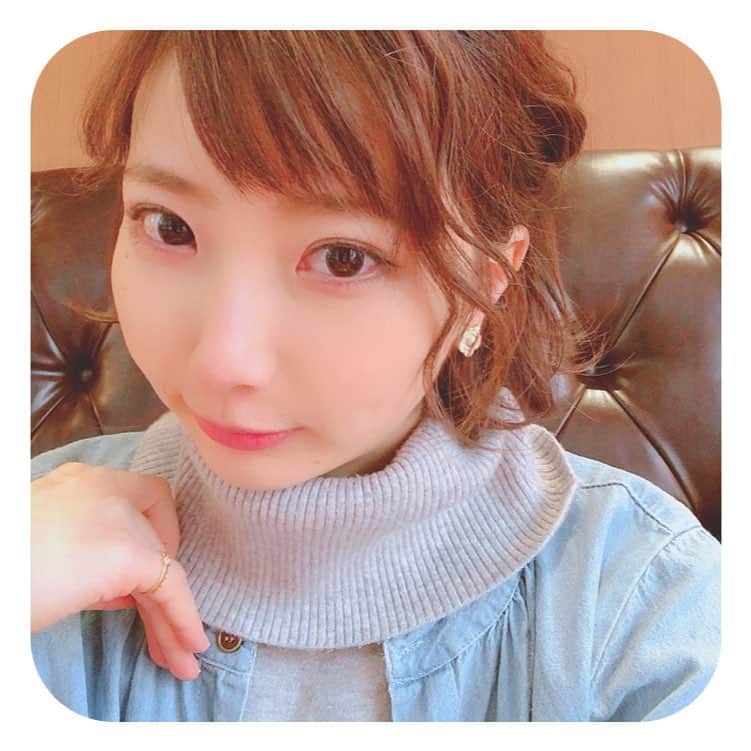 のインスタグラム：「. . この前とある撮影をしてもらってきた📸 . 久々撮影やったけど やっぱたのしーな . 体動かすっていいね← . . でき上がったら見てね💜 . . . #髪伸びた ちょっとやけど」