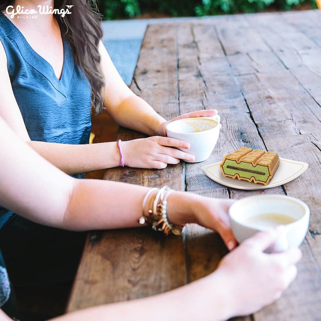 Glico Wingsさんのインスタグラム写真 - (Glico WingsInstagram)「Share your life with others. You will have a joyful life.  And of course, you can have a joyful life by sharing your Haku Matcha Monaka with your best friend.」3月27日 21時05分 - glico.wings