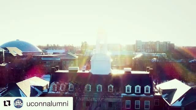 レイ・アレンのインスタグラム：「It's time! For all my #Huskies out there, UConn gives starts today so put your paws in and find a way to give to your favorite UConn cause. If you went to Uconn where did you stay? #belden419 #bleedblue」