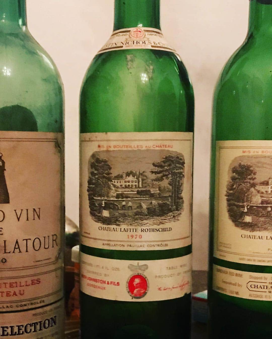 Monday満ちるさんのインスタグラム写真 - (Monday満ちるInstagram)「As my mother always insists, Latour never makes a bad wine. Year of my stepfather’s birth, not known to be a great vintage...this was amazing! Happy birthday Lew! #internationalwomensday #1940」3月27日 21時30分 - mondaymichiru