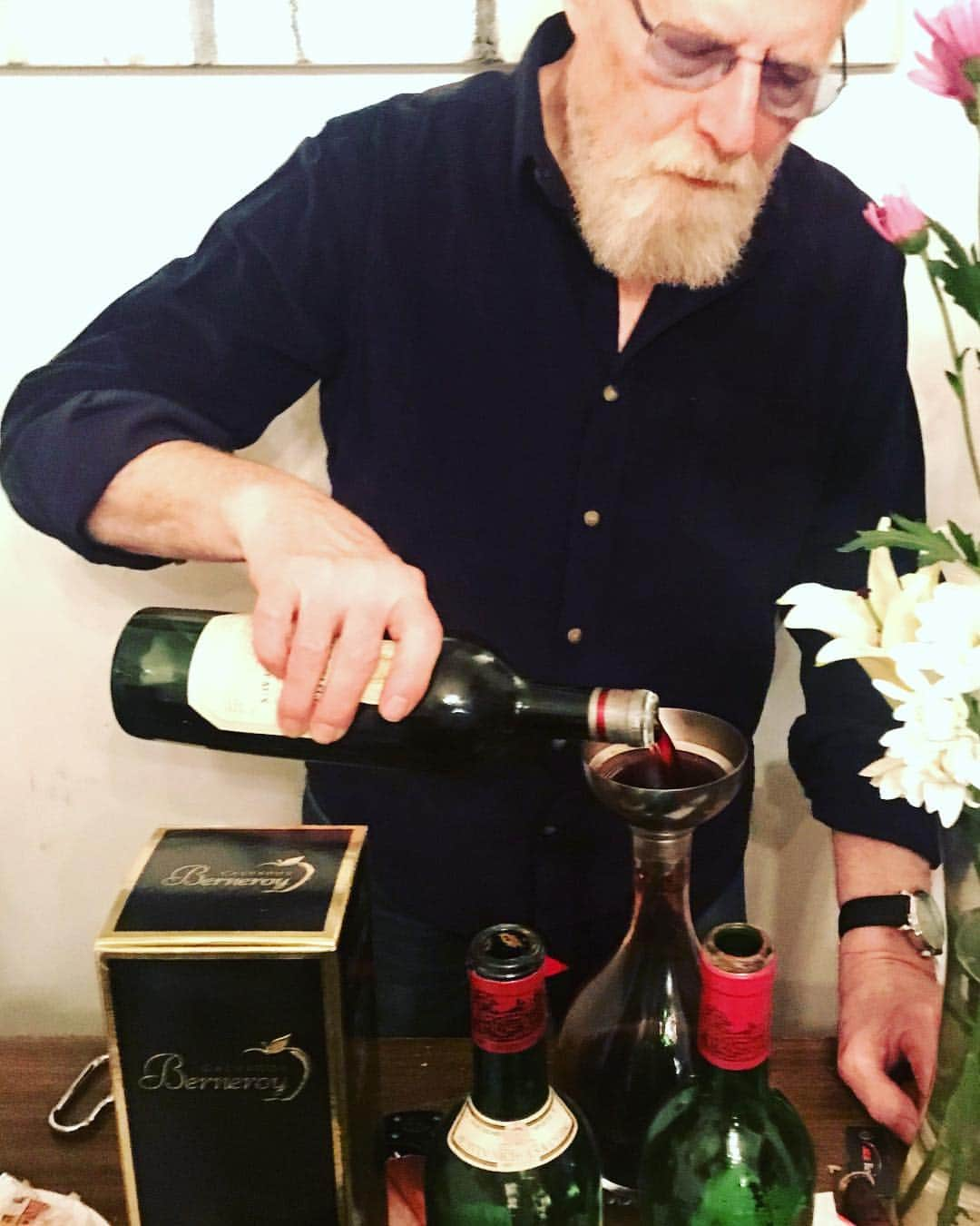 Monday満ちるさんのインスタグラム写真 - (Monday満ちるInstagram)「As my mother always insists, Latour never makes a bad wine. Year of my stepfather’s birth, not known to be a great vintage...this was amazing! Happy birthday Lew! #internationalwomensday #1940」3月27日 21時30分 - mondaymichiru