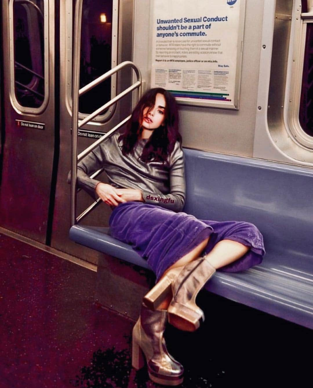 リリー・コリンズさんのインスタグラム写真 - (リリー・コリンズInstagram)「Another day another edit. In NYC, on the subway... thanks to @dsxingfu. Excited to be in the city soon!...」3月28日 7時51分 - lilyjcollins