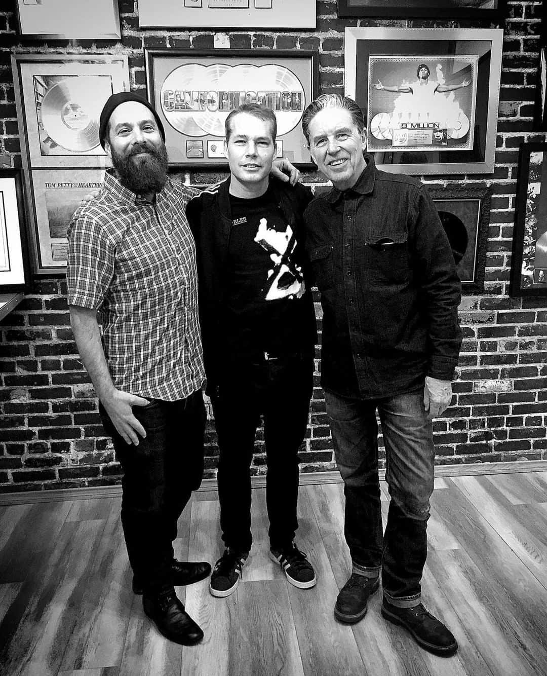Shepard Faireyさんのインスタグラム写真 - (Shepard FaireyInstagram)「If you haven't read John Doe @theejohndoe and Tom DeSavia's @desavia 2016 book "Under The Big Black Sun: A Personal History of L.A. Punk," do yourself a favor and check it out! It's incredible for me to call John a friend and I was more than happy to contribute my personal story of discovering the L.A. punk scene for him and Tom's upcoming sequel "More Fun in the New World - The Unmaking and Legacy of LA Punk." It was fun for me to revisit the raw excitement of the early years and the permanent influence on me and my creative output. Here's a shot from the audiobook recording session! I'm excited for everyone to read all the details of west coast punk history and I'm sure the audiobook by @thescottsherratt, chock full of some of my cultural heroes, will provide some inspiring tales as well. "More Fun in the New World - The Unmaking and Legacy of LA Punk" comes out on June 4th, hit the link in bio if you want to pre-order it! - Shepard」3月28日 7時59分 - obeygiant