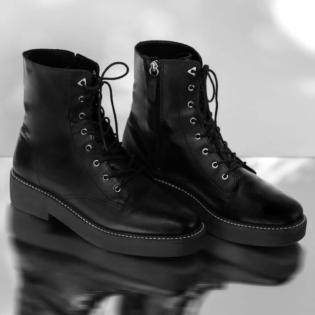 Schutzのインスタグラム：「Soldiers.  #schutzfall」