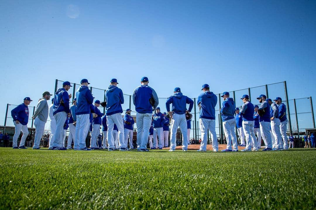 シカゴ・カブスさんのインスタグラム写真 - (シカゴ・カブスInstagram)「#CubsCollection: Go behind the scenes and see the #Cubs through the lens of our team photographer, @sgreenphoto. Teammates. After an offseason apart, #Cubs players and coaches gathered in Mesa, AZ for #SpringTraining. Back together as a team, they prepared for a new year and a new season. Supporting each other, working together, laughing, learning and perfecting their craft. This team is ready. “It’s time to go play with urgency and win. October really starts in March.” -Theo Epstein #EverybodyIn Find more photos on Facebook.com/Cubs」3月28日 8時35分 - cubs