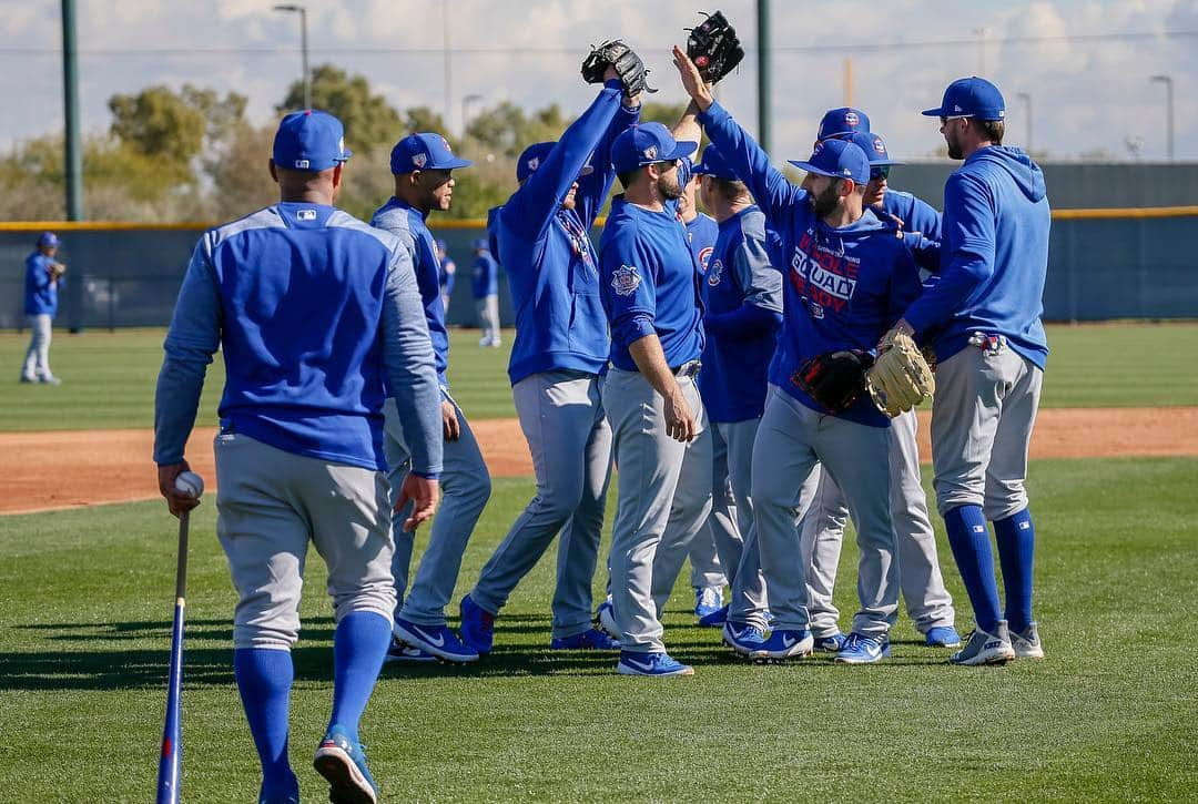 シカゴ・カブスさんのインスタグラム写真 - (シカゴ・カブスInstagram)「#CubsCollection: Go behind the scenes and see the #Cubs through the lens of our team photographer, @sgreenphoto. Teammates. After an offseason apart, #Cubs players and coaches gathered in Mesa, AZ for #SpringTraining. Back together as a team, they prepared for a new year and a new season. Supporting each other, working together, laughing, learning and perfecting their craft. This team is ready. “It’s time to go play with urgency and win. October really starts in March.” -Theo Epstein #EverybodyIn Find more photos on Facebook.com/Cubs」3月28日 8時35分 - cubs