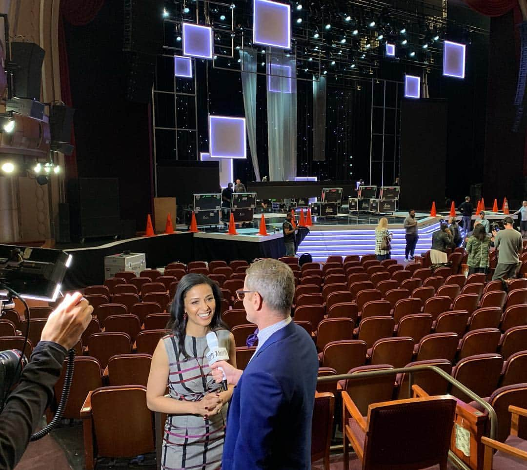 ジーン・トリプルホーンさんのインスタグラム写真 - (ジーン・トリプルホーンInstagram)「#behindthescenes day with the #creative team putting on the 50th #naacpimageawards at the legendary home of the #oscars, the #dolbytheatre This is a big deal!! I was truly honored to represent the nominees at this day of press, especially because our film #behindthemovement and our writer @katrina_ogilvie are being honored and our film is about the incredible leaders of the #naacp and the #civilrights movement. I hope you can tune in March 30th on #TVOne . Thank you  @reggiehudlin @anthonyanderson @tvone @naacpimageawards & my glam @carolinehernandezmakeup dress: @mrjuanvidal #blackexcellence @jasoncarterofficial #variety」3月28日 8時36分 - meta2meta