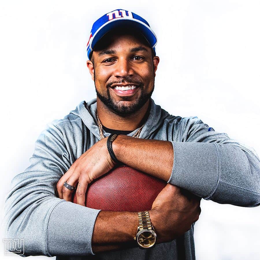 New York Giantsさんのインスタグラム写真 - (New York GiantsInstagram)「“I remember always seeing the Giants on TV growing up and picturing myself maybe playing there one of these days — it’s truly awesome that time has come.” - @showtimetate」3月28日 0時03分 - nygiants