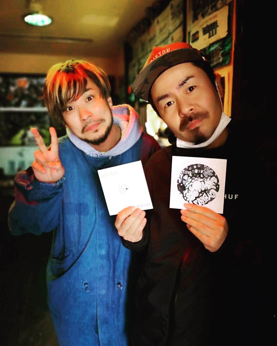 こーいちのインスタグラム：「お久しぶりね。 あなたに会うなんて。  #リョウスケ #fuckyouheroes  #toybeats」