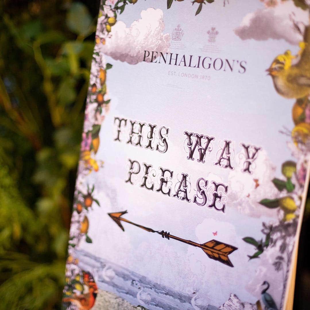 ペンハリガンさんのインスタグラム写真 - (ペンハリガンInstagram)「Last week, we welcomed The Ingénue Cousin Flora and The Impudent Cousin Matthew into the Portraits Family in true Penhaligon's fashion. We marked this momentous occasion with a launch event featuring an array of olfactive treats and tipples inspired by the two new Portraits fragrances. Swipe through to see a selection of highlights from the festivities! #penhaligonsxportraits」3月28日 0時02分 - penhaligons