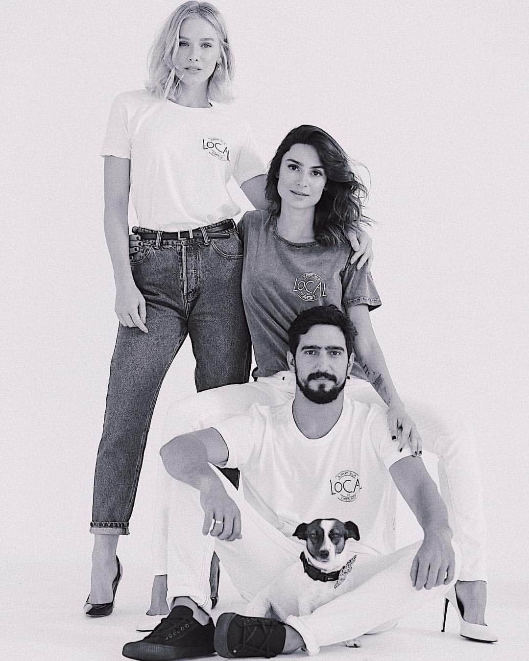 Thaila Ayalaさんのインスタグラム写真 - (Thaila AyalaInstagram)「Juntos somos mais fortes!  Obrigada @fiorellamattheis e @renatogoess por abraçarem o @projetocidadesinvisiveis comigo.  A gente está esperando o seu abraço lá com a gente, conheça esse trabalho incrível e venha fazer a diferença ❤️」3月28日 0時19分 - thailaayala