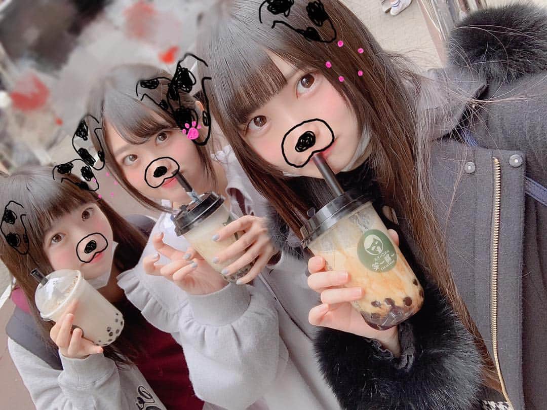 虹のコンキスタドールさんのインスタグラム写真 - (虹のコンキスタドールInstagram)「JKにタピオカはかかせないもん🥺！ #snowは偉大 #タピオカ中毒 #jk #どこまで行っても渋谷は日本の東京 #タピオカ #一期一笑 #かたおかみゆ #片岡未優 #虹コン #2zicon #ニジスタグラム #圧倒的かたおかみゆ」3月28日 0時28分 - 2zicon