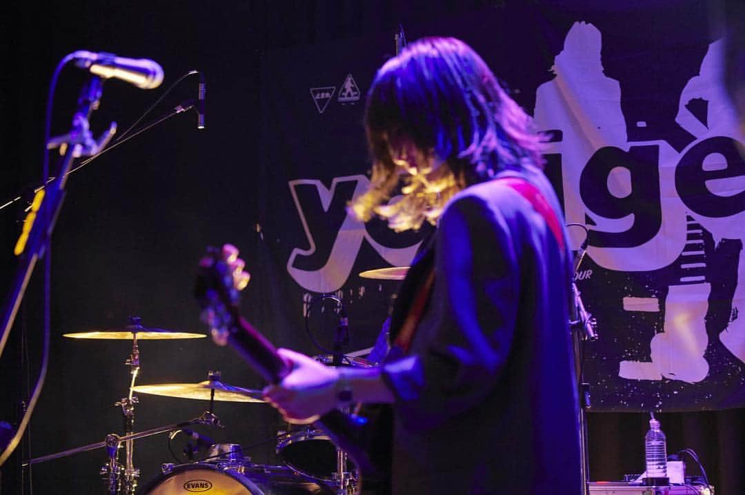 yonigeさんのインスタグラム写真 - (yonigeInstagram)「2019.3.23 君のおへその形を忘れたツアー（ダーツで決めた追加公演） 台北PIPE LIVE MUSIC  photo  by @yoshiharuota」3月28日 0時49分 - yonige_official