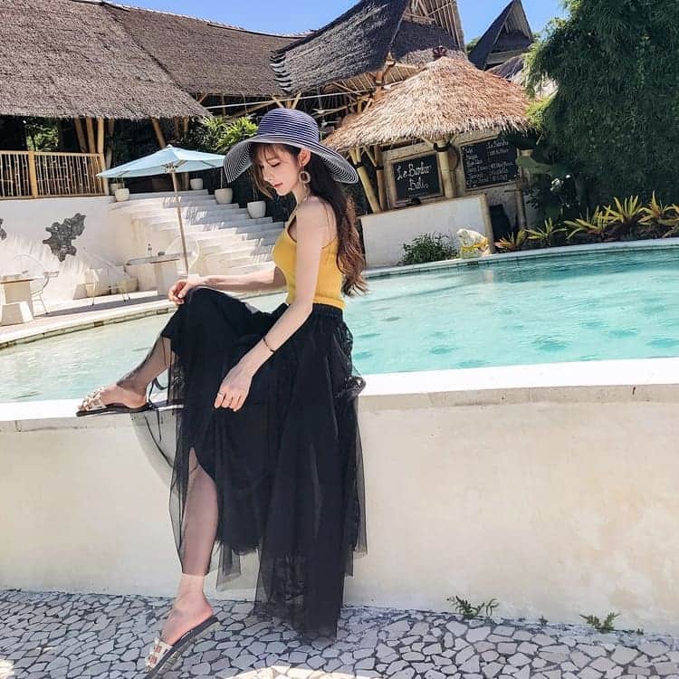 SweetHeart ショップさんのインスタグラム写真 - (SweetHeart ショップInstagram)「春夏コーデ レース スカート ロングスカート SHQ272601  商品番号【SHQ272601】 【送料込み3480円】  こちらのWEBでこのままご購入いただけますよ。  #ロングスカート#スカート #ストレッチパンツ #レース #ストレートパンツ #冬服 #カジュアル#カジュアルコーデ#シンプル#シンプルコーデ#トレンド#ママコーデ#プチプラ#フォロー#買い物#コーデ#ファッション#韓国ファッション#セレクト#スタイル#しまむら#gu#ジーユー#UNIQLO#ユニクロ#ザラ#ロンハーマン#セール」3月28日 1時18分 - sweetheartstore0711