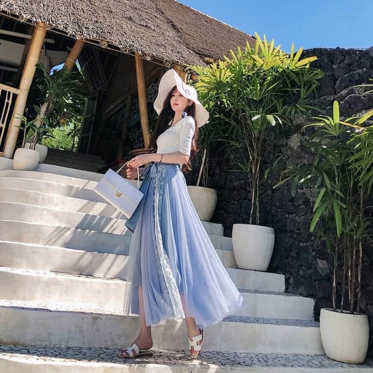 SweetHeart ショップさんのインスタグラム写真 - (SweetHeart ショップInstagram)「春夏コーデ レース スカート ロングスカート SHQ272601  商品番号【SHQ272601】 【送料込み3480円】  こちらのWEBでこのままご購入いただけますよ。  #ロングスカート#スカート #ストレッチパンツ #レース #ストレートパンツ #冬服 #カジュアル#カジュアルコーデ#シンプル#シンプルコーデ#トレンド#ママコーデ#プチプラ#フォロー#買い物#コーデ#ファッション#韓国ファッション#セレクト#スタイル#しまむら#gu#ジーユー#UNIQLO#ユニクロ#ザラ#ロンハーマン#セール」3月28日 1時18分 - sweetheartstore0711