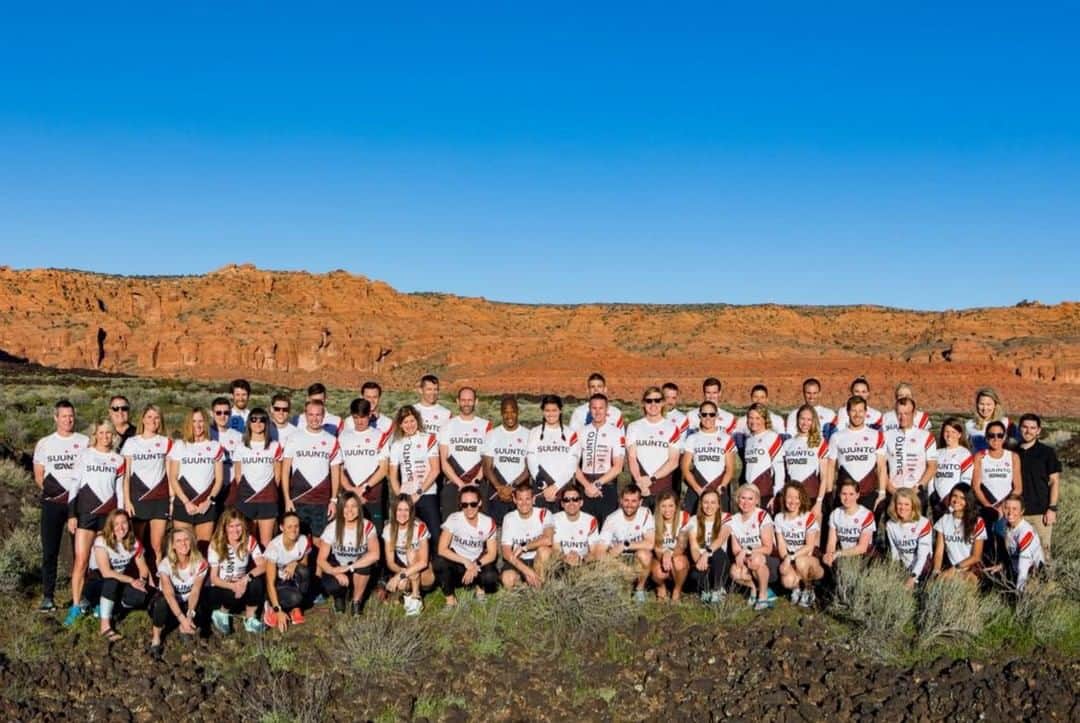 Suuntoさんのインスタグラム写真 - (SuuntoInstagram)「The inaugural North American Suunto Multisport Team for 2019 kicked off two weeks ago at our team camp in St. George,  Utah.  This team is the first of its kind for Suunto. The multisport team is a combination elite and amateur athletes with a variety of backgrounds. It combines triathletes, ultrarunners, off-road triathletes, and marathon runners into one team. We are excited to see what our team can accomplish this year! Go to our link in bio to see the full roster. @team_suunto #suunto」3月28日 2時05分 - suunto