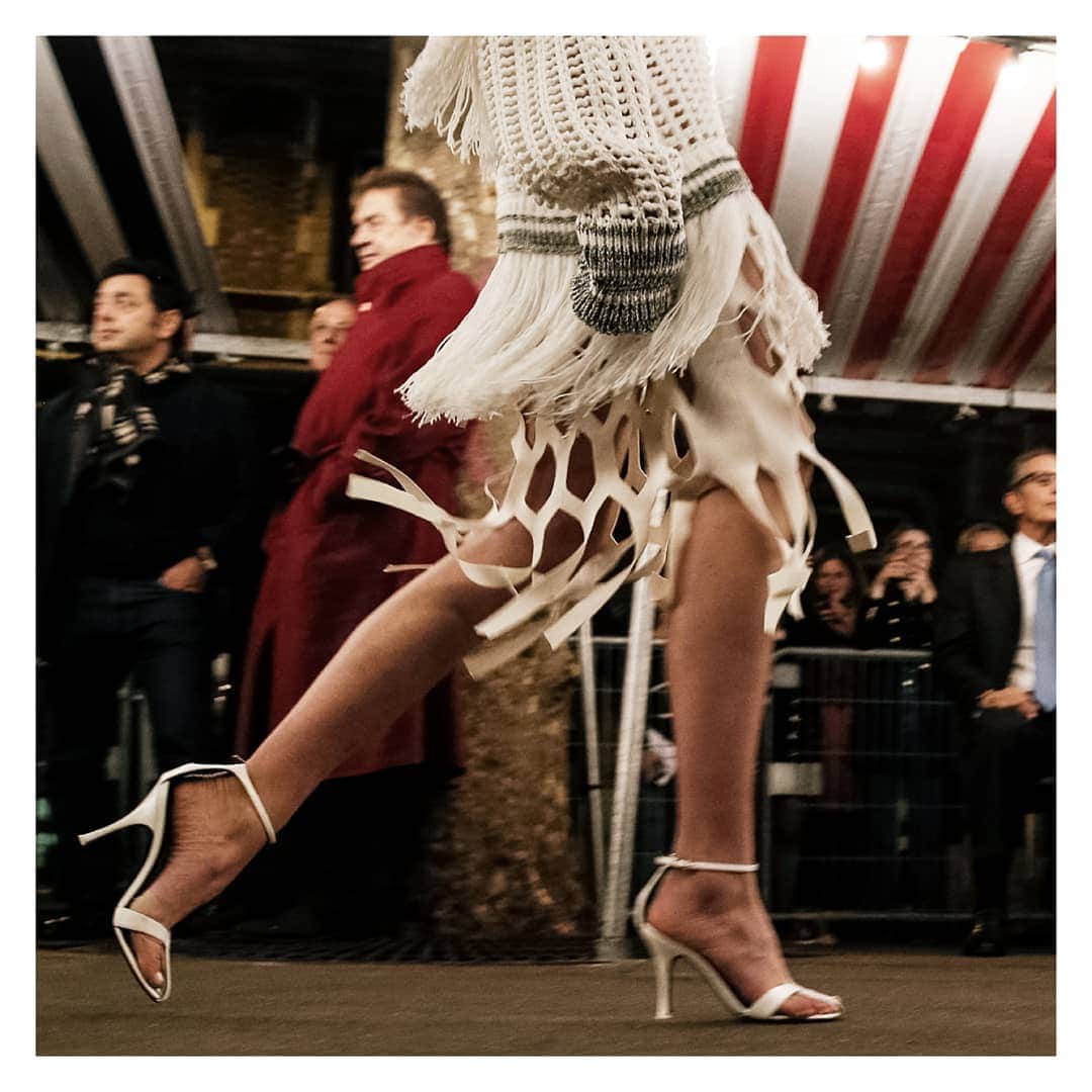 ソニアリキエルさんのインスタグラム写真 - (ソニアリキエルInstagram)「On the way to summer season! ☀️ #SoniaRykiel #Runway #SS19 #Shoes #Paris #Parisian #Fashion」3月28日 1時58分 - soniarykiel