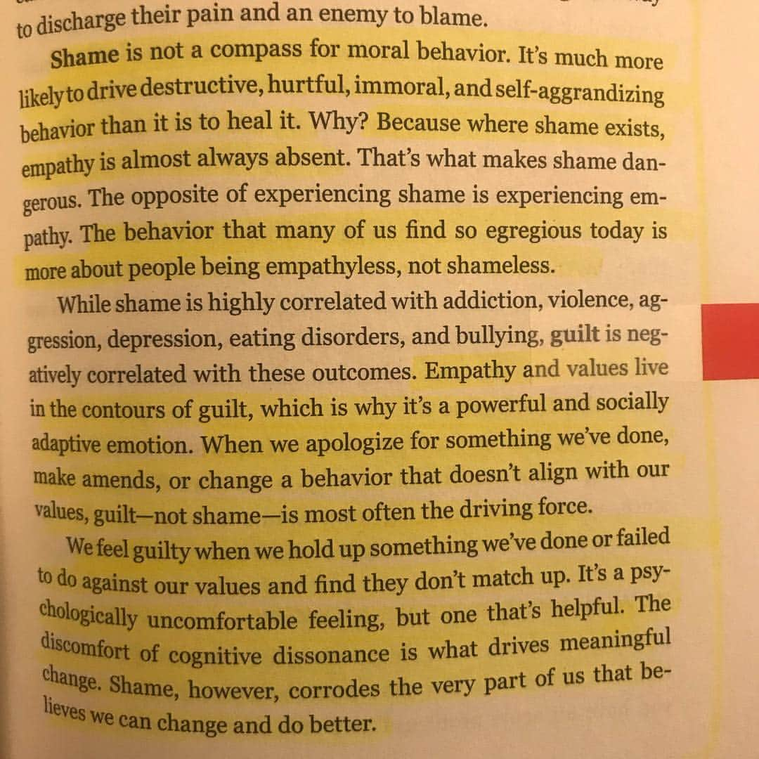 マット・マクゴリーさんのインスタグラム写真 - (マット・マクゴリーInstagram)「"Dare To Lead" by @BreneBrown  # Really loved this one by Brené Brown! Being in leadership positions can be difficult.  Oftentimes we unintentionally cause harm because we haven't really dealt with our own issues.  This profoundly affects our relationships and the spaces that we are creating and a part of, particularly when there are power dynamics involved (which there almost always are). I found this to be a really helpful resource when it comes to thinking about how to lead in a way that is healthier, happier, and more productive for all people involved.  # The parts about perfectionism and how they impact one's capacity to lead were particularly resonant.  As Brené says, "Whenever perfectionism is driving, shame is always riding shotgun." So many people have never really addressed their perfectionism and in fact, many believe that it is a positive quality, but it is not...it is very different than "striving for excellence." Thinking of perfectionism as being a cover for shame has been really helpful for me in letting go of this harmful way of being.  A way of being that created huge amounts of stress in my life and not only prevented me from being my happiest self, but from being in relationship with others as my highest and best self.  Digging into the shame underneath it is critical.  Only then will we finally realize that trying to be "perfect" will never compensate for the profound lack that we feel underneath.  # My Booklist: bit.ly/mcgreads (link in bio) #McGReads」3月28日 2時15分 - mattmcgorry