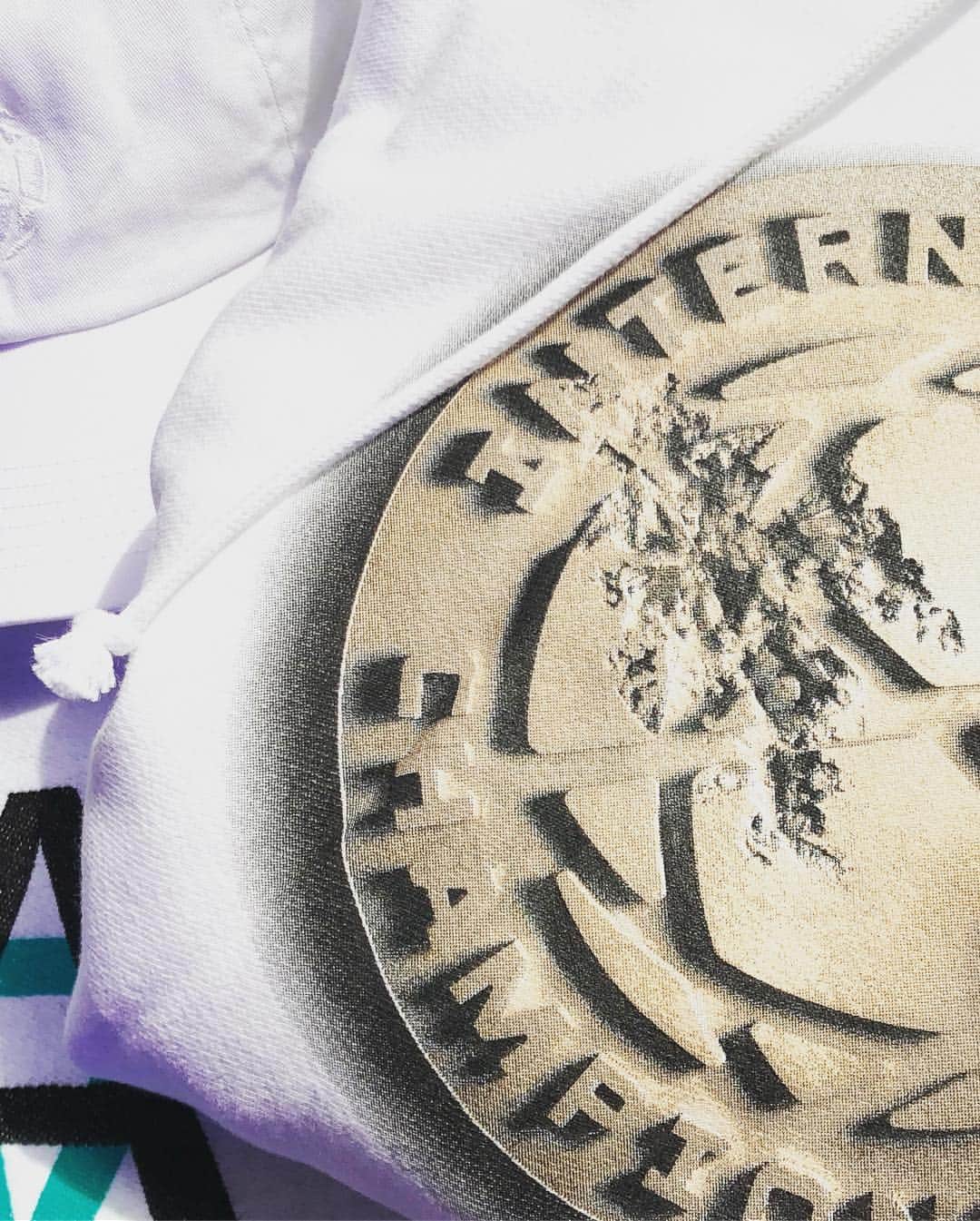ドレイモンド・グリーンのインスタグラム：「Thanks @intchampionscup x @danielarsham, this is dope 🔥🔥🔥 Checkout the pop up shop at 107 Grand Street, NY 📍 3/28 + 3/29 #ICC2019」
