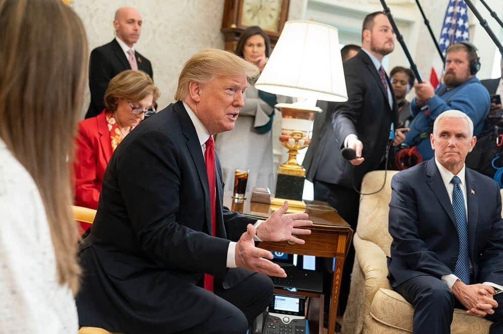 ドナルド・トランプさんのインスタグラム写真 - (ドナルド・トランプInstagram)「Today, President Trump met with Fabiana Rosales de Guaido, the First Lady of the Bolivarian Republic of Venezuela, in the Oval Office of the White House.」3月28日 4時54分 - realdonaldtrump