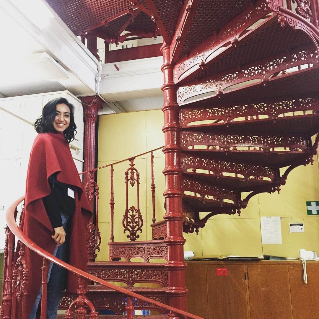 RENAのインスタグラム：「Announcement on the date airing on my reporting for NHK TV!  テレビレポート出演放送告知〜！ ● 本放送 ２０１９年３月３１日（日）ＢＳ８Ｋ　２０：００～２０：５９ ●再放送 4/2（火）20：00 4/4（木）18：30 4/6（土）10：00 4/8（月）14：00 4/10（水）16：30 4/12（金）11：30 5/6（月）18：30  全国のNHK各局の８K視聴スペースにてご覧いただけます。 #shootinginUK #tvpresenter #RENA #NHK #reporting #kewgarden #tvshooting #production #crew #8k #japan #entertainment」