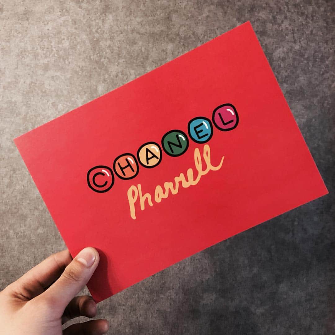 イェジュン のインスタグラム：「CHANEL x PHARRELL  #CHANEL #PHARRELL #chanelpharrell 🙏🏿 Thank you @chanelofficial」