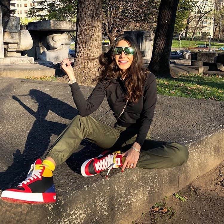 UMBROさんのインスタグラム写真 - (UMBROInstagram)「Good morning @chiarabiasi. She looks great in our retro, multicoloured basketball shoes - available in Italy 🏀👟. . . . . #umbro #italy #sneakers #sneakersaddict #sneakerheads #sneakerhead #igsneakercommunity #chiarabiasi」3月28日 17時55分 - umbro