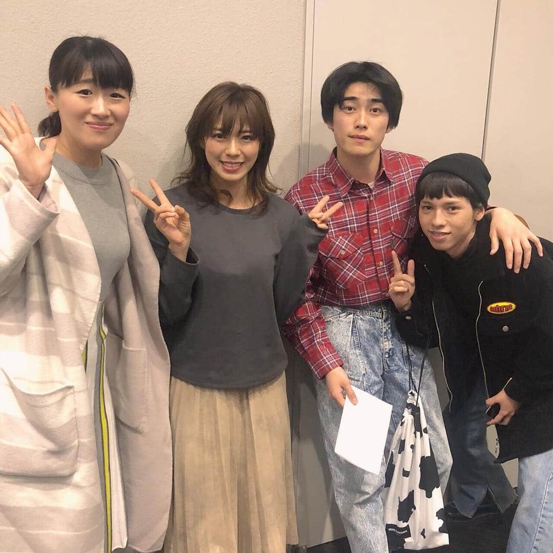 わちみなみのインスタグラム：「劇団さまぁ〜ず﻿ 旗揚げ公演 ﻿ ﻿ ﻿ さまぁ〜ずさんや、﻿ 特技を持つ﻿ 沢山の劇団員の方たちと﻿ 共演させていただけて﻿ とても嬉しかったです✨﻿ ﻿ ダンスとバク転もなんとかできたかな❓✊﻿ 特技にしたいです😊✨笑﻿ ﻿ ありがとうございました✨﻿ ﻿ VTR出演されていた﻿ 沙羅さんと遊歩くん、﻿ （綾瀬さんそっくり！二人とももっとお話したかったです、、）﻿ ﻿ 一緒にダンスしたりおしゃべりした﻿ あすかちゃんときょうかちゃん﻿ （仲良しになった）、﻿ ﻿ よく事務所で一緒になる樫尾くんとも﻿ 写真撮っていただきました✊✨﻿ ﻿ #劇団さまぁ〜ず﻿ #わちみなみ﻿ #沙羅 さん﻿ #定岡遊歩 くん﻿ #あすきょう ちゃん？﻿ #樫尾篤樹 くん」