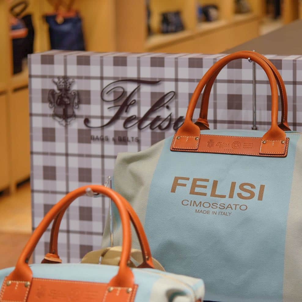 Felisi Japan 〔フェリージ〕さんのインスタグラム写真 - (Felisi Japan 〔フェリージ〕Instagram)「【Felisi Fair at 伊勢丹新宿店】 . 3/27(水)〜4/9(火)の期間、伊勢丹新宿店メンズ館地下1階＝バッグにて、2019春夏コレクションを多数ご紹介しております。 . ぜひこの機会にご来店ください。皆さまのお越しを心よりお待ちしております。 . . . #felisi #bag #ss19 #isetan #isetanshinjuku #popupshop #フェリージ #伊勢丹新宿店 #メンズ館 #伊勢丹 #イセタン #バッグ #トートバッグ #ボストンバッグ #ビジネスバッグ #リュックサック #ポップアップショップ #2019春夏 #コレクション」3月28日 10時13分 - felisi_japan