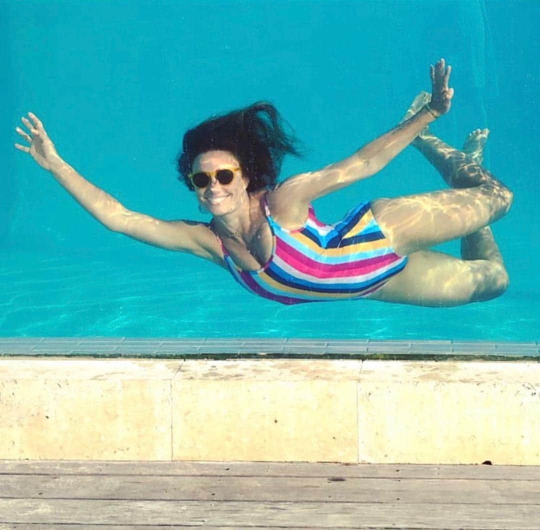のインスタグラム：「Because a one piece doesn’t have to be boring. @shoshannagruss wearing our new rainbow stripe suit, available in Baby Girl too! #shoshanna #vacation #madeinnyc」