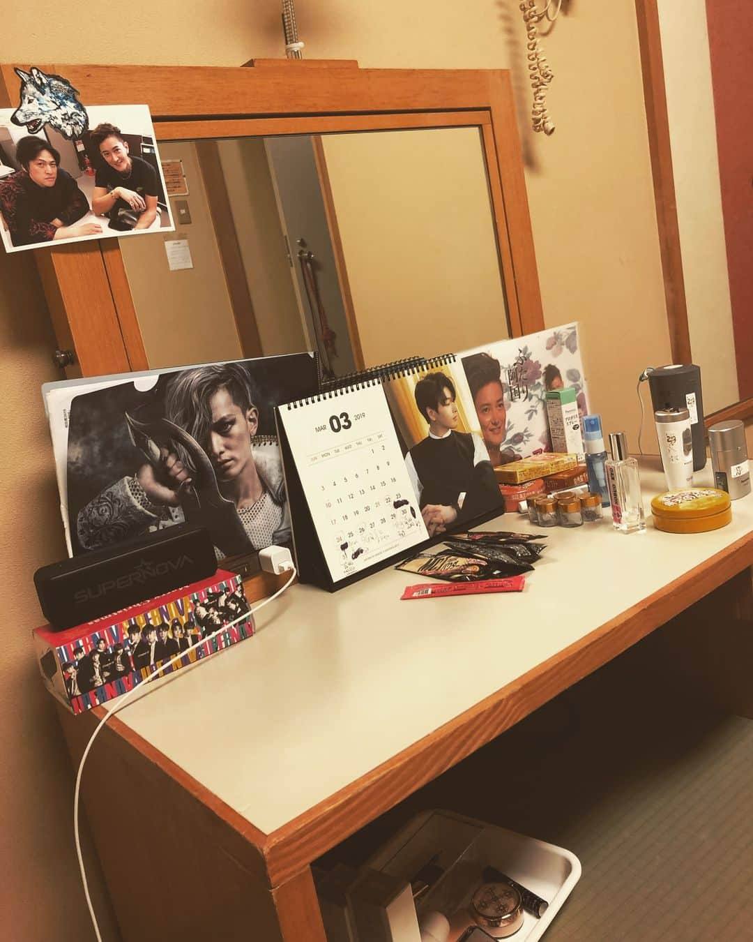 グァンス さんのインスタグラム写真 - (グァンス Instagram)「Blog chack! Http://ameblo.jp/css-kwangsoo #明治座 #舞台 #ふたり阿国 @meijiza_theater @meijiza_okuni We doing to last rehearsal! You OWN futariokuni!! Check this out! Thanks to #MILKY always support to me! ミルキー、ありがとう！@_supernova_official_ & ミルキー愛溢れてる明治座でグァンばる一蔵 :))」3月28日 10時59分 - kwangsamak