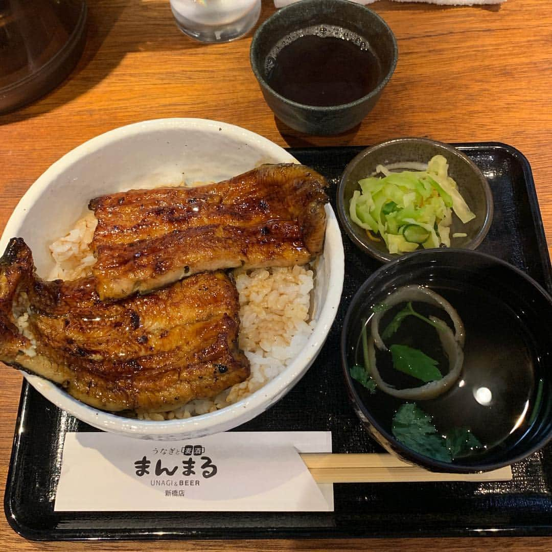 くろさんのインスタグラム写真 - (くろInstagram)「まんまる丼🍚1,000円 #まんまる丼 #数量限定 #うな丼 #鰻丼 #まんまる新橋店 #新橋ランチ」3月28日 11時38分 - m6bmw