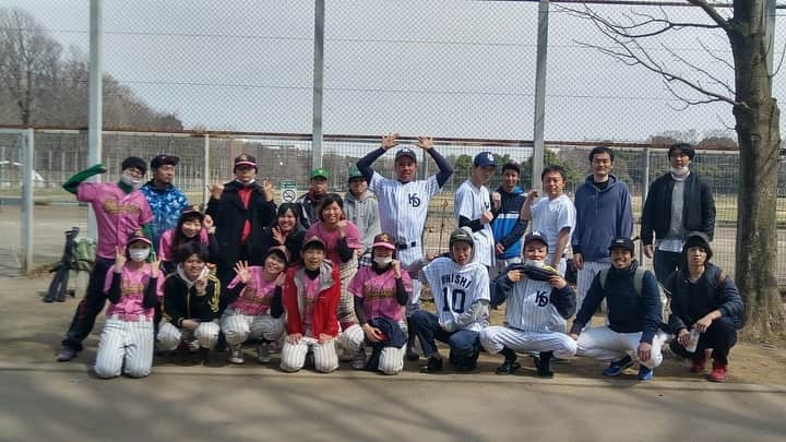 加瀬部駿介（フレンチぶる）のインスタグラム：「4月のライブの告知させていただきます！  1日 新宿 19時から 2日 新宿 19時から 3日 新宿 19時から 7日 新宿  15時から 8日 新宿 20時から (主催ライブの為是非来てほしいです！) 12日中野 19時から 14日新宿19時から 17日 下北沢 19時から 18日新宿 19時から 19日中野 19時から 20日新宿 14時から 22日 池袋 19時から 27日 中野 19時から 29日 新宿 20時から  来れそうな方興味あるかた是非連絡下さい！遊びに来てほしいです！ 連絡くれれば改めて詳細送ります！  さあ暖かくなってきました！ 身体動かして、飯食って、ヴァイオリン奏でていきましょう！」