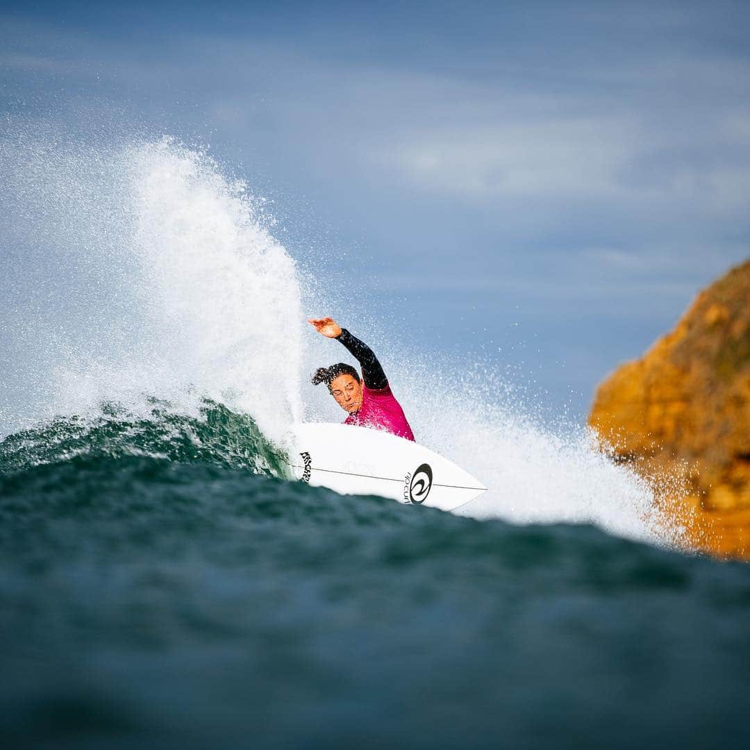 Rip Curl Australiaさんのインスタグラム写真 - (Rip Curl AustraliaInstagram)「"My diagnosis has really sent me on a rollercoaster"... An ongoing battle with Post-Viral Syndrome has delayed 2x World Champion @TylerWright from returning to the @wsl World Tour in the first half of 2019. ⁣⠀ Read the full interview with Tyler via the link in bio.」3月28日 11時50分 - ripcurl_aus