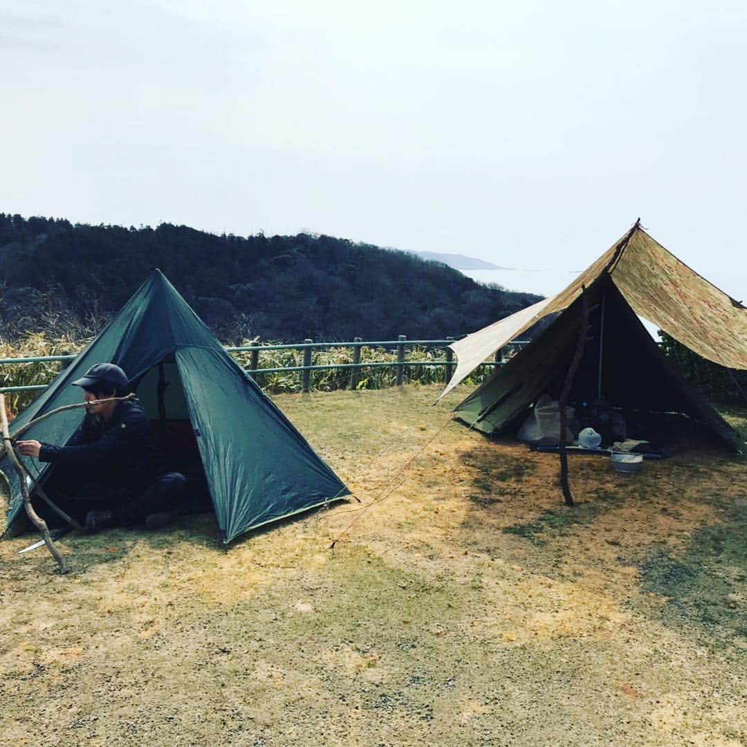 阿諏訪泰義さんのインスタグラム写真 - (阿諏訪泰義Instagram)「じゅんいちダビッドソンさんとキャンプ仕事。ずっと楽しい。最高すぎる！ #野あすわ #焚火会 #NST #NIIGATA無骨キャンプ」3月28日 12時40分 - ushirocityaswa