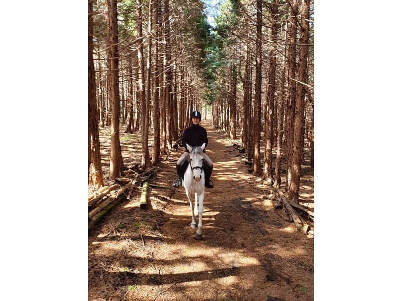 ソヒョン さんのインスタグラム写真 - (ソヒョン Instagram)「너무나도 완벽했던 3월의 어느날 😍😍😍 내인생 최고의 구보 였다 👍👍👍👍👍 #horsebackriding #🐎 #🐴」3月28日 12時51分 - kkwonsso_94