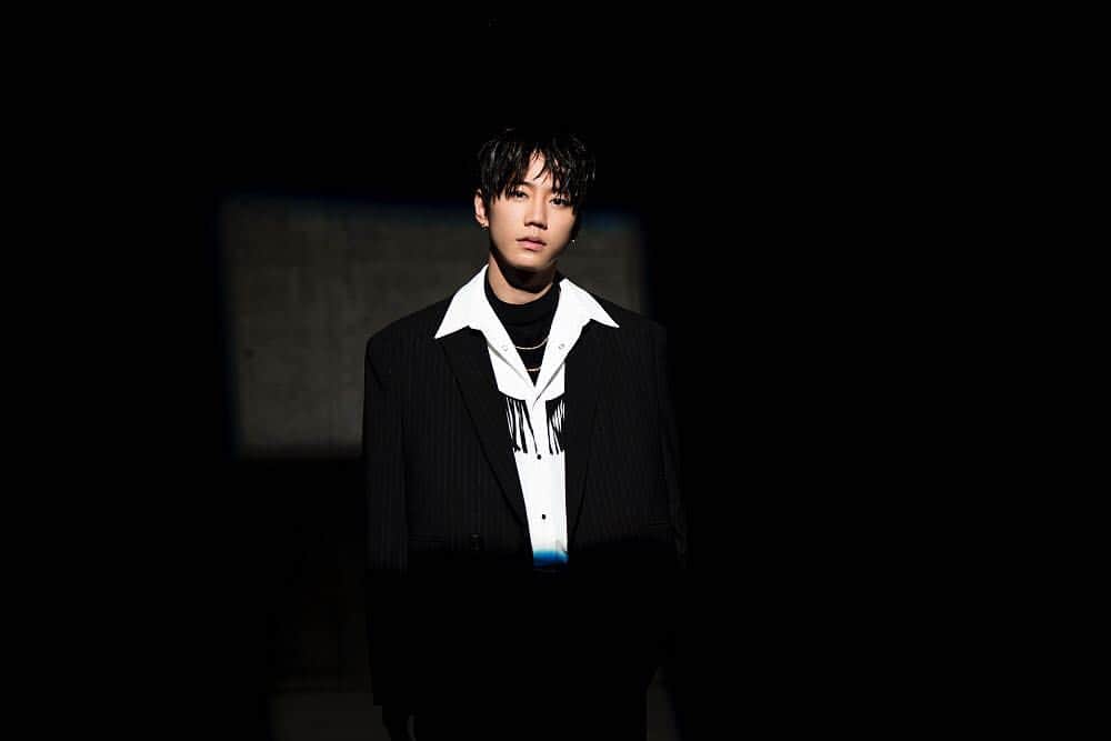 U-KISSさんのインスタグラム写真 - (U-KISSInstagram)「JUNが初のソロシングル「Phenomenal World」配信を記念しプレイリストを公開いたしました。 「自分探しの旅に出る前に聴きたくなる音楽」というテーマのプレイリストになります。 皆さんのお気に入り曲はありますでしょうか。 是非チェックしてみてください!  URL: https://avex.lnk.to/junfromu-kiss_phenomenalworld-playlist  #ukissjun #ukiss #PhenomenalWorld #プレイリスト #이준영 #유키스준」3月28日 12時46分 - ukiss_japanofficial