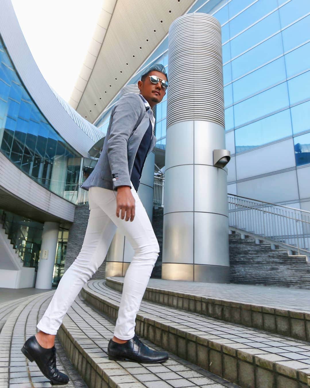 Naoki Kiriiさんのインスタグラム写真 - (Naoki KiriiInstagram)「. ootd ネイビー ホワイト . #ootd」3月28日 18時23分 - naoki_kirii
