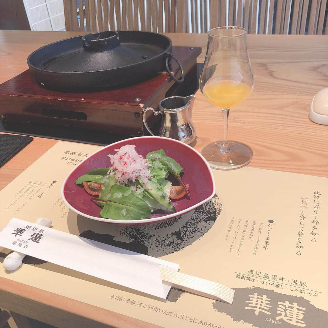 たまたまこさんのインスタグラム写真 - (たまたまこInstagram)「観劇前にランチ！ 大好きなしゃぶしゃぶ新規開拓！ もちろん肉も美味いが、ここ、米がうまかった〜！米の硬さ、好みだった！米が美味いと肉の美味さも倍増！ また来たいお店です！」3月28日 13時39分 - tamarikomari