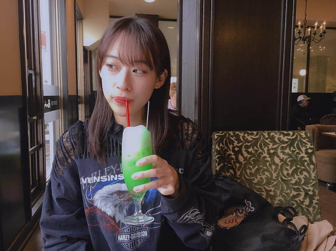 宮島小百合さんのインスタグラム写真 - (宮島小百合Instagram)「💚💚 #me #girl  #cafe #lunch #メロンソーダ #japan #tokyo #girl」3月28日 14時24分 - sayuri_kakaka