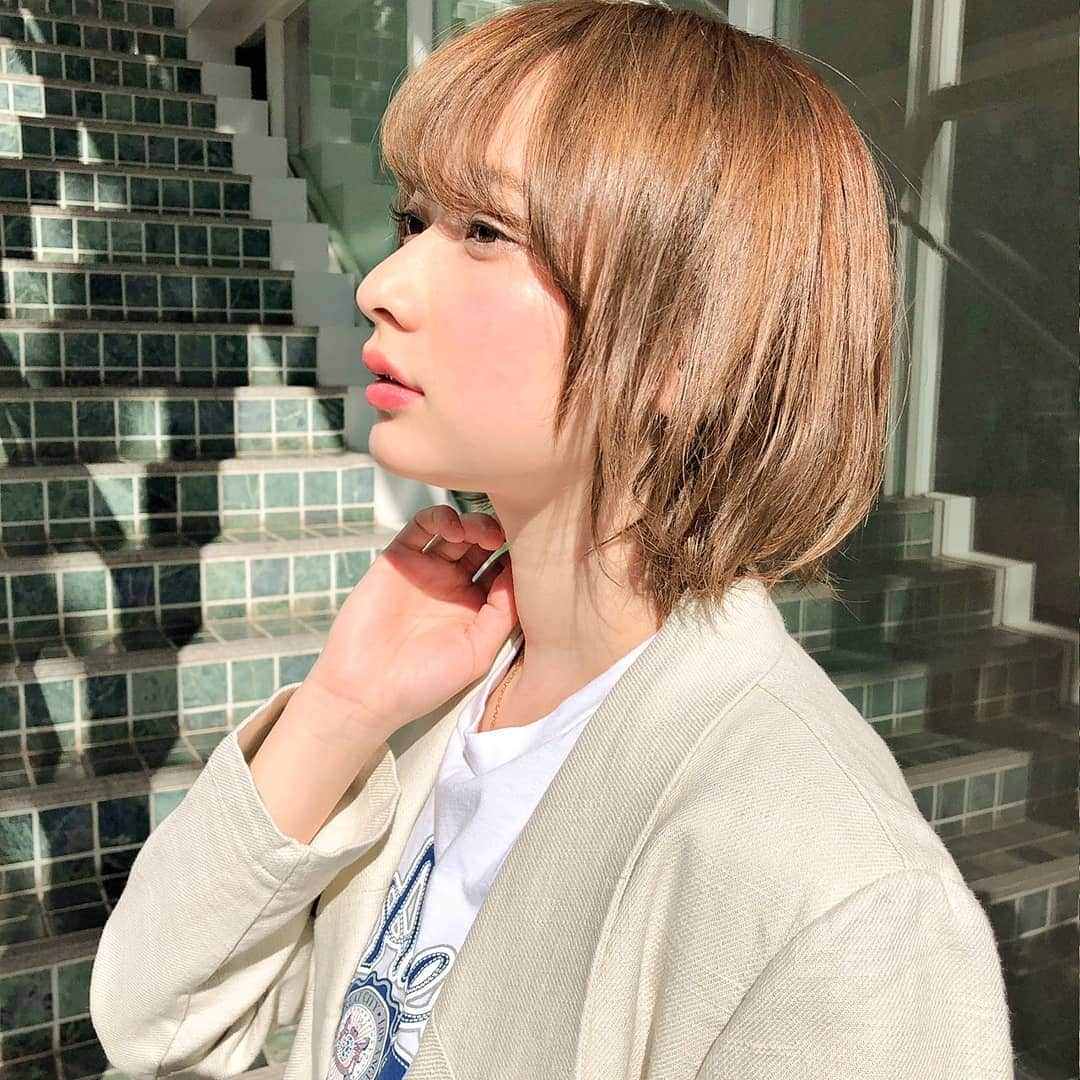 齊藤美沙貴さんのインスタグラム写真 - (齊藤美沙貴Instagram)「髪色すぐ落ちちゃうけど 最近はカーキかベージュで安定♡ ㅤㅤㅤㅤㅤㅤㅤㅤㅤㅤ 春に向けての薄付きのファンデーションの メイクも柔らかくみえてだいすき♡」3月28日 15時14分 - misya_kids