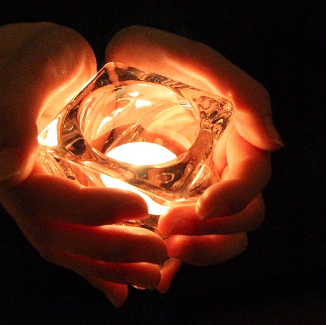 ダブルツリーbyヒルトン那覇首里城さんのインスタグラム写真 - (ダブルツリーbyヒルトン那覇首里城Instagram)「【Earth Hour 2019年3月30日】ヒルトン開業100周年を記念して100分間の減灯「キャンドルライトディナー」＆ホテル外観ハートのライトアップを実施いたします(^O^)／ 「アースアワー」は、世界中の人々が、同じ日・同じ時刻に電気を消すアクションを通じて「地球温暖化を止めたい！」という思いを示す、WWFの国際的なイベントです。 #ダブルツリーbyヒルトン那覇首里城 #アースアワー #旅する60パンダ #環境保護 #ダブルツリー #ヒルトン #那覇 #首里城 #アース #アワー #doubletree #Hilton #naha #shuri #shurijyo #EarthHour #WWF」3月28日 15時58分 - doubletreeshuri