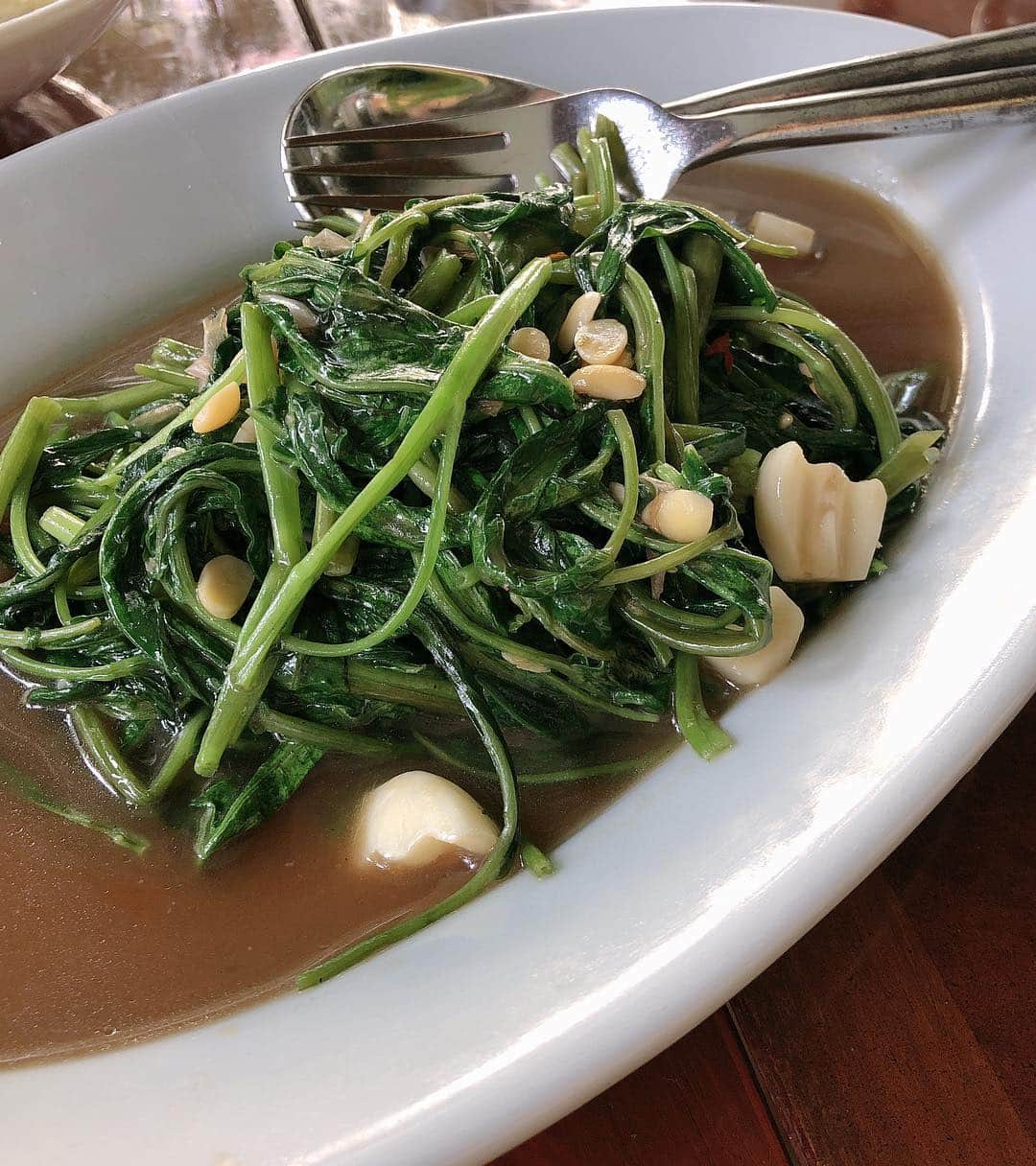 鬼辻麻衣さんのインスタグラム写真 - (鬼辻麻衣Instagram)「Thai food 🇹🇭 ・ ・ タイ料理好きすぎて、毎日食べても飽きない🤤 #celadon #thaifood #bangkok」3月28日 16時33分 - kitsumai