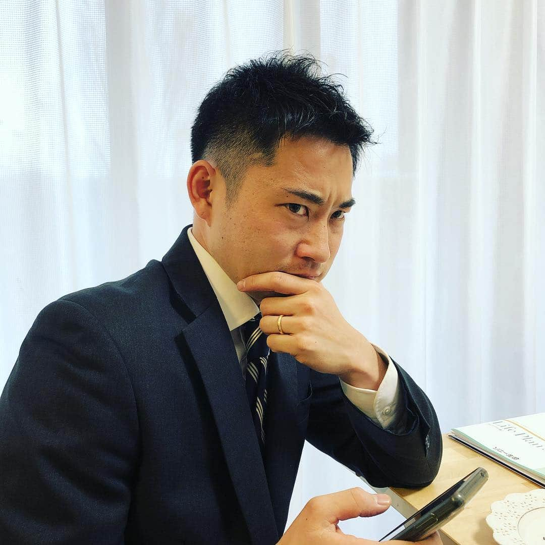 井上裕大のインスタグラム：「#星野悟#角刈り#営業マン #ソニー生命 #伸び代」