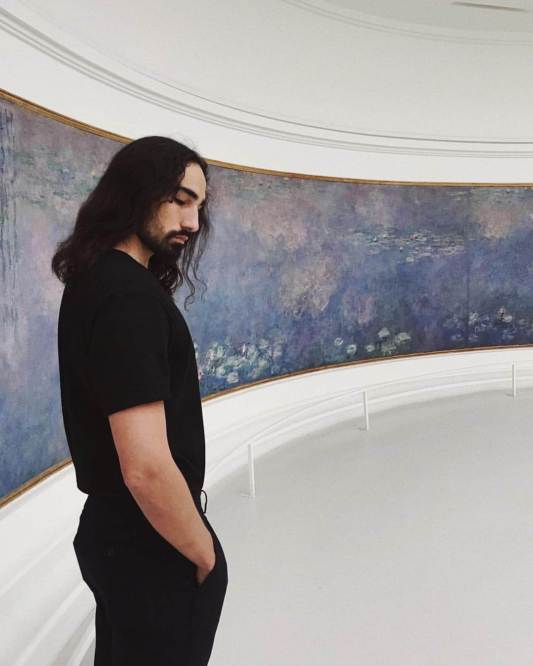 ウィリー・カルティエさんのインスタグラム写真 - (ウィリー・カルティエInstagram)「~ Monet ~」3月29日 3時32分 - willycartier