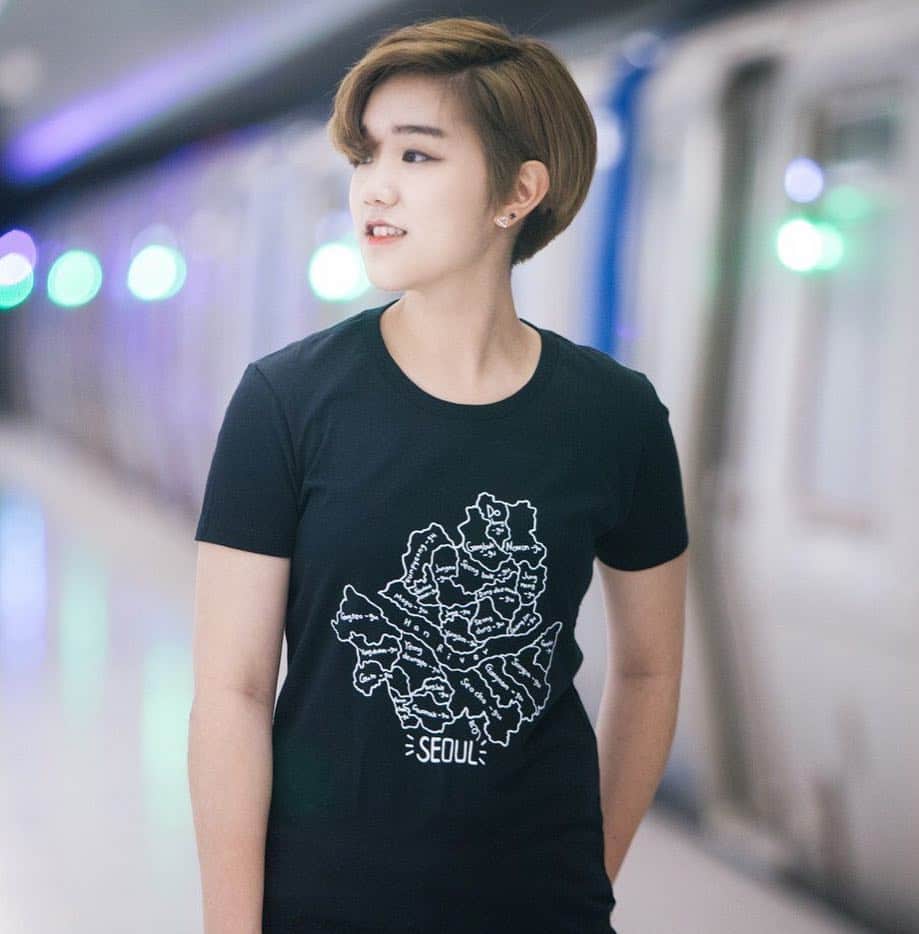 allkpopTHESHOPさんのインスタグラム写真 - (allkpopTHESHOPInstagram)「Seoul Map Tee is cool! But who's excited for MAP OF THE SOUL?!」3月29日 2時07分 - allkpoptheshop