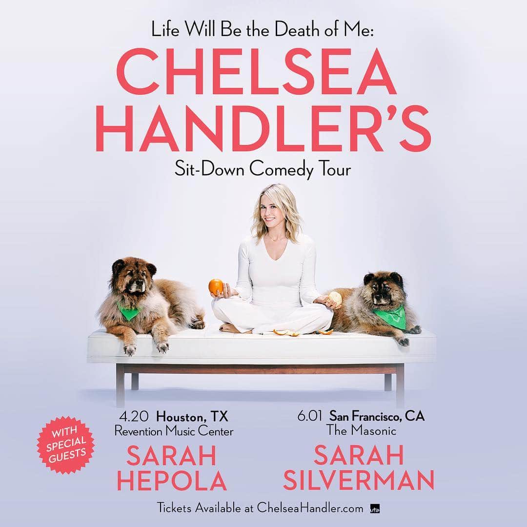 チェルシー・ハンドラーさんのインスタグラム写真 - (チェルシー・ハンドラーInstagram)「ANNOUNCING NEW GUESTS! Joining me on my Life Will Be the Death of Me Sit-Down Comedy Tour starting in two weeks, Sarah Hepola on April 20 in HOUSTON and Sarah Silverman on June 1 in SAN FRANCISCO. My book will be available everywhere on April 9. Link in bio for tickets.🌲 #lifewillbethedeathofme @sarahkatesilverman @thesarahhepolaexperience」3月29日 2時17分 - chelseahandler