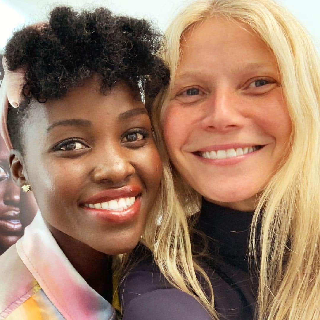 グウィネス・パルトローさんのインスタグラム写真 - (グウィネス・パルトローInstagram)「Today on the @goop podcast, LUPITA NYONG’O ❤️❤️❤️」3月29日 2時19分 - gwynethpaltrow