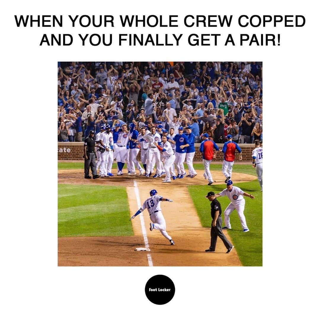 のインスタグラム：「When the whole squad cops! Happy #OpeningDay! #BecauseSneakers ⚾️👟」